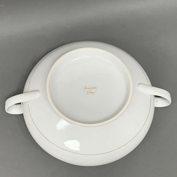 Touch of Gold Embassy Covered Vegetable Bowl Lid White Border Design Gold Trim - Picture 6 of 7